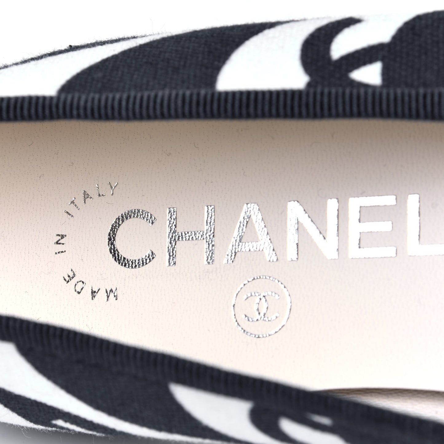 Printed Fabric Cap Toe Ballerina Flats 37 Navy White Black
