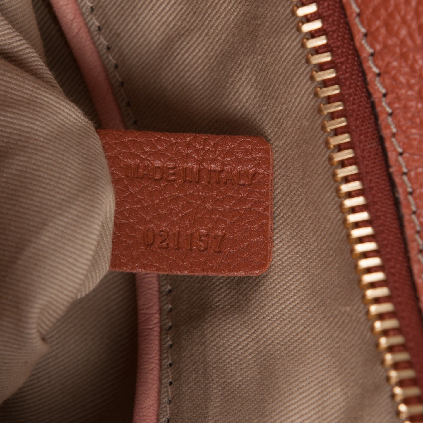 Calfskin Medium Paraty Brown