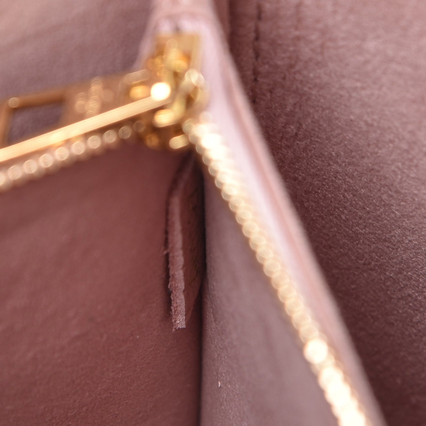 Damier Ebene Cuir Taurillon Wight Magnolia