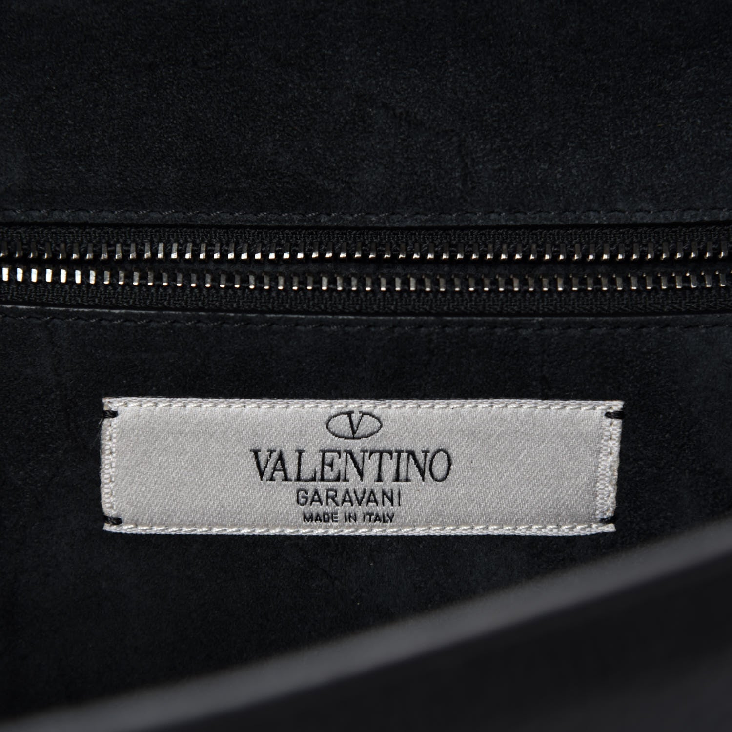 Valentino Garavani Pebbled Calfskin Star Studded Medium Lock Flap Black 9 of 10