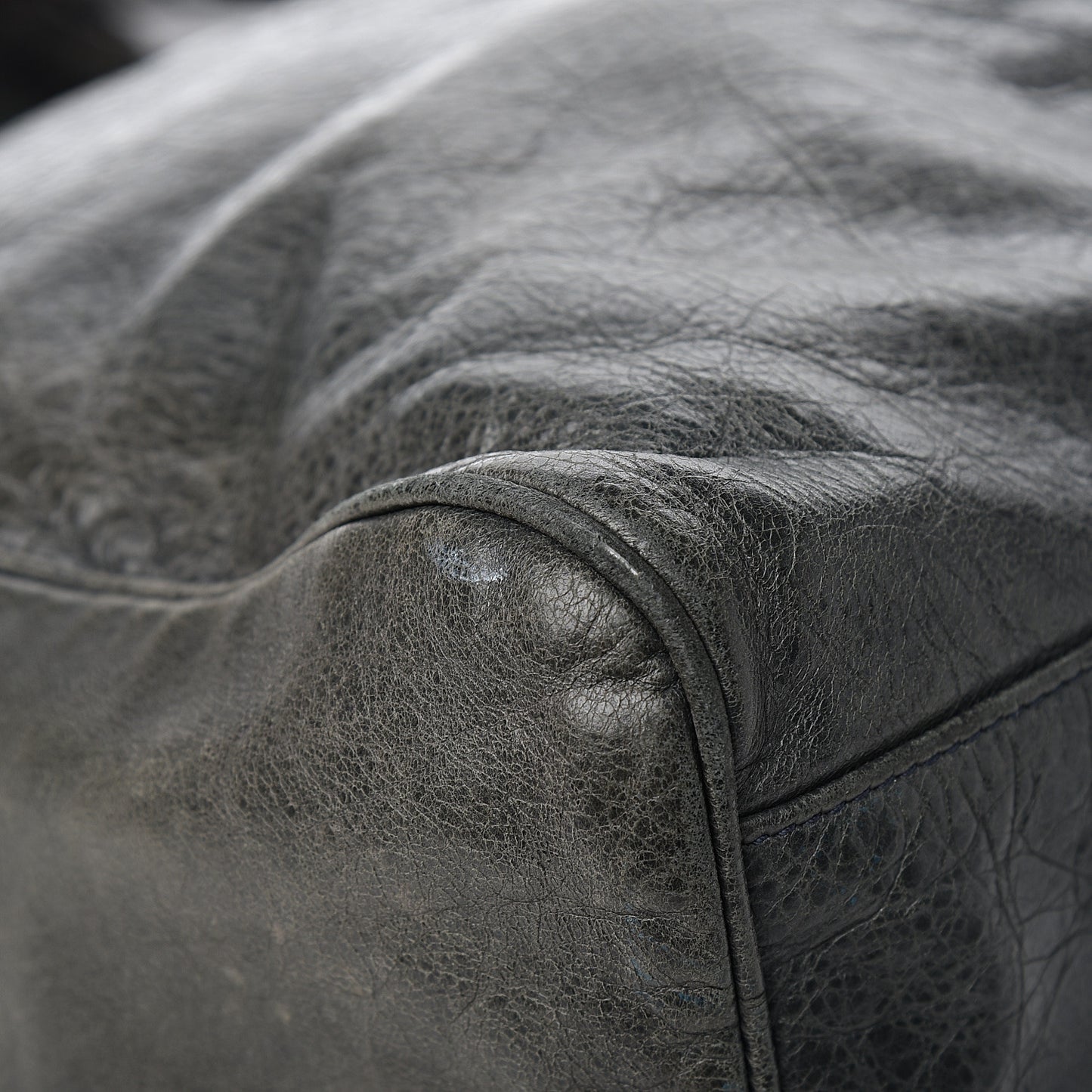 Agneau Classic Hardware Velo Anthracite