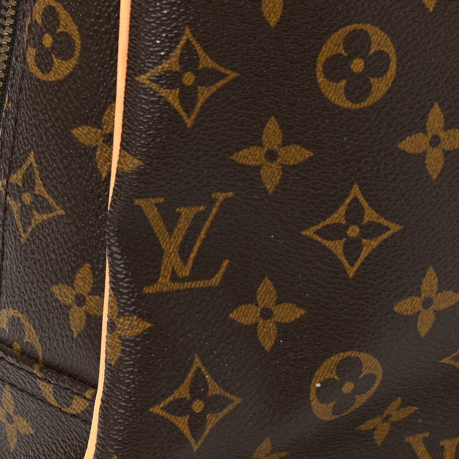 Louis Vuitton Monogram Manhattan GM 11 of 14