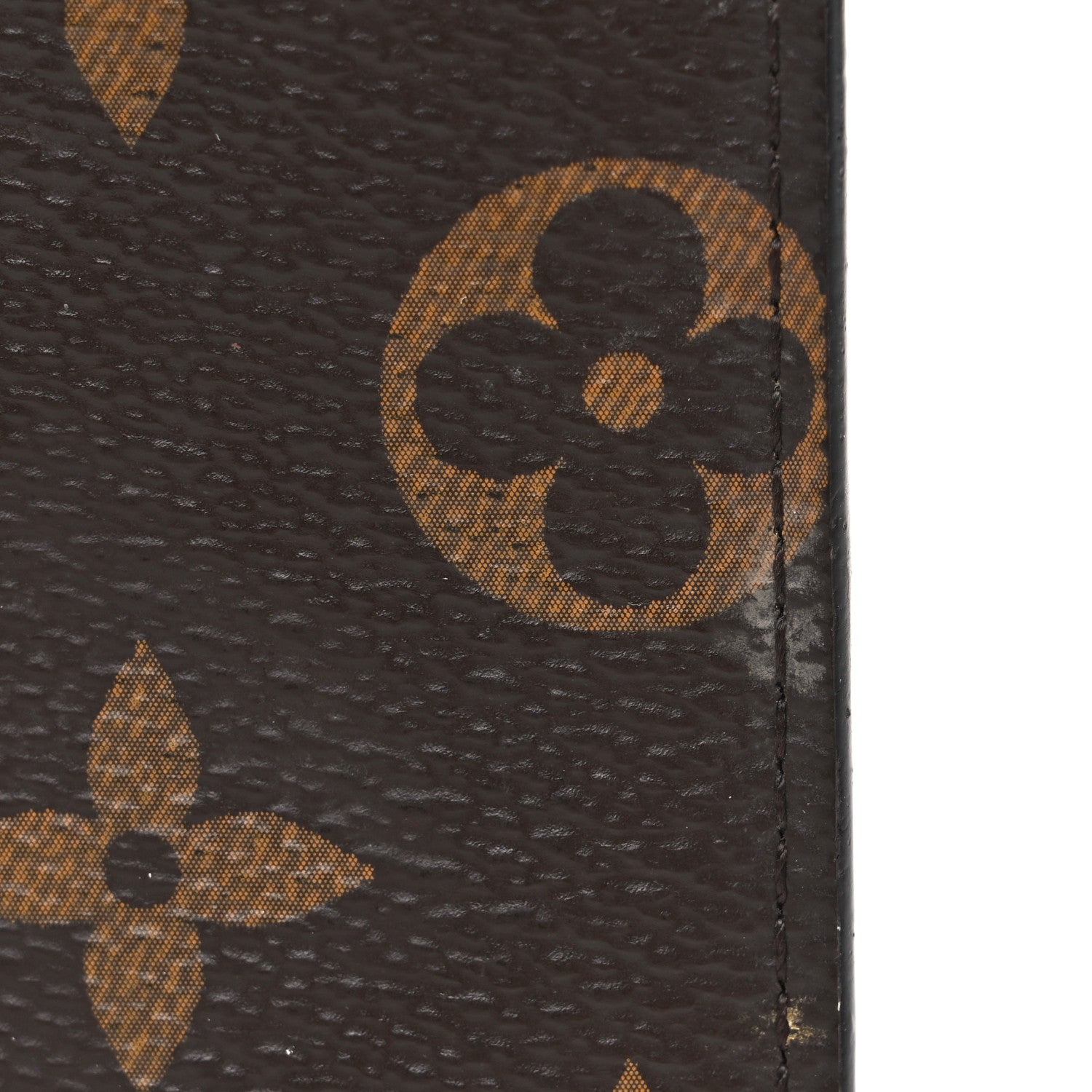 Louis Vuitton Monogram Passport Cover 8 of 9
