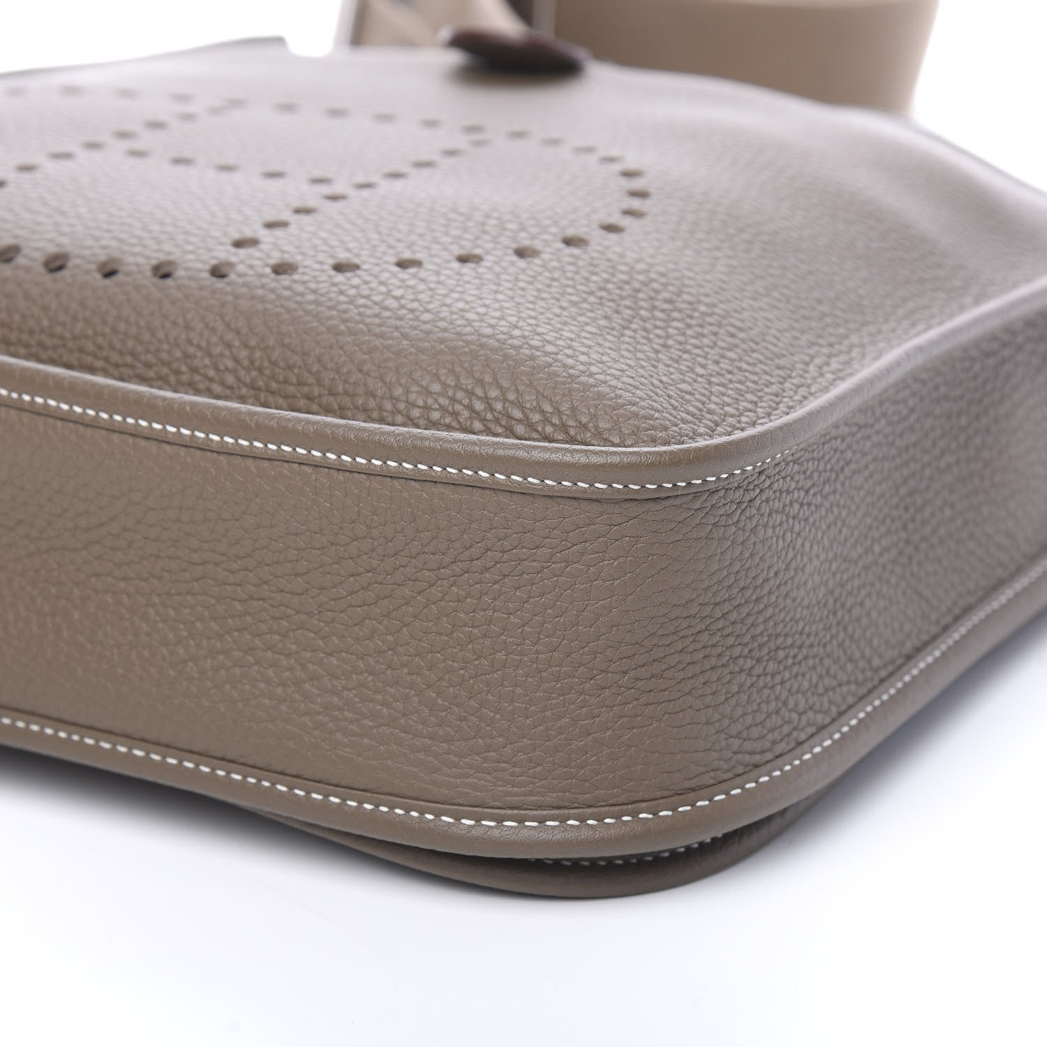 Hermes Taurillon Clemence Evelyne III PM Etoupe 8 of 9