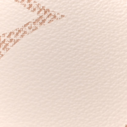 Louis Vuitton Monogram Dune Giant Onthego MM 7 of 9