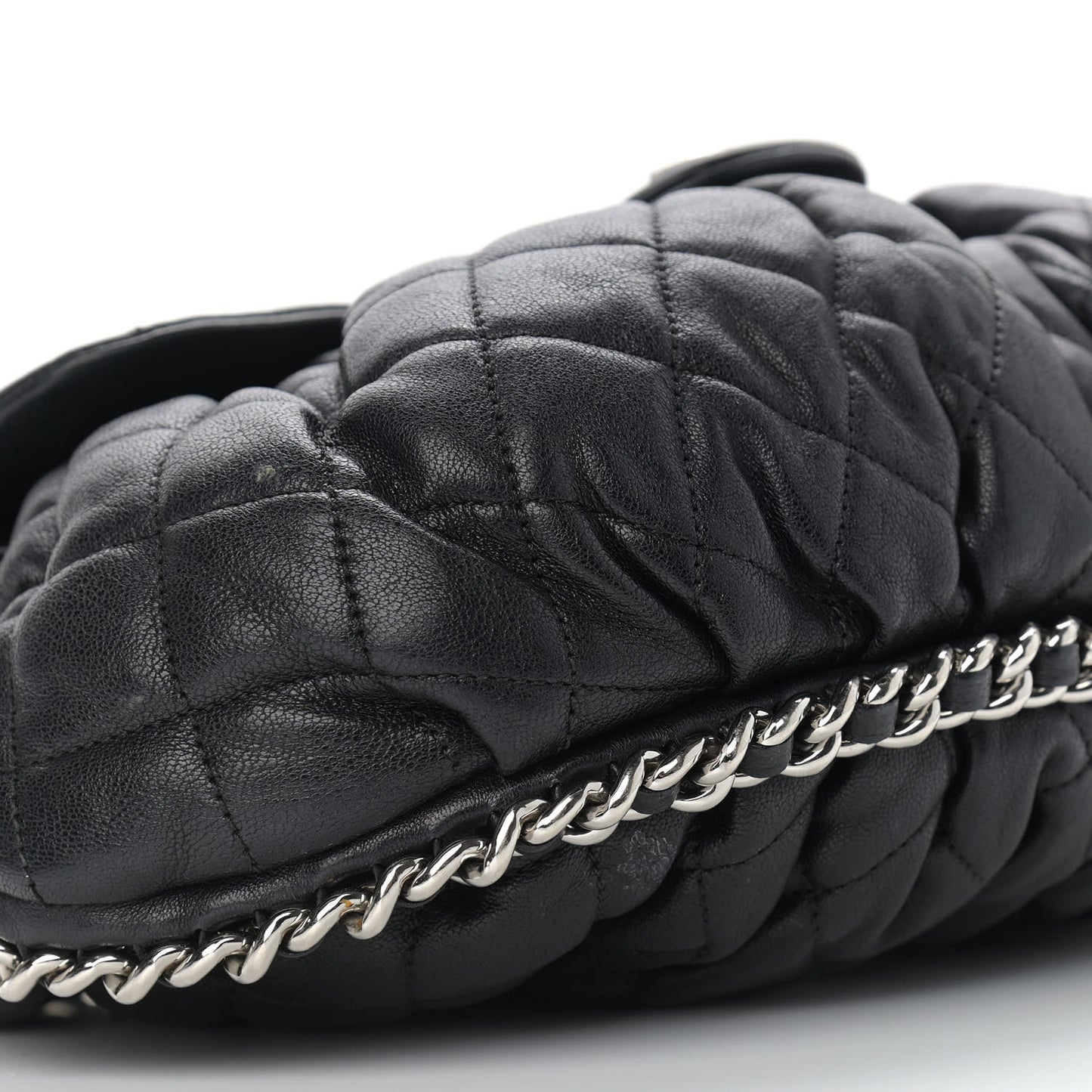 Washed Lambskin Quilted Medium Chain Around Messenger Black