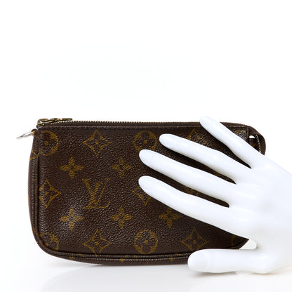 Louis Vuitton Monogram Pochette Accessories 2 of 8