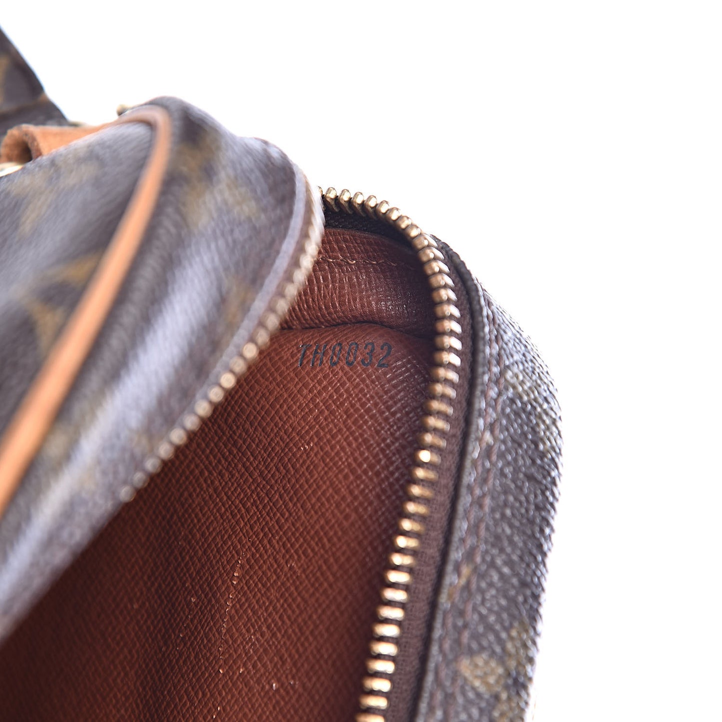 Monogram Amazone