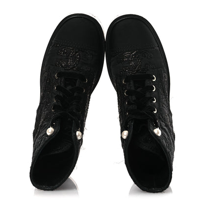 Chanel Grosgrain Tweed Pearl CC Combat Short Boots 39 Black 2 of 13