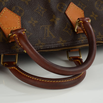 Louis Vuitton Monogram Speedy 40 12 of 12