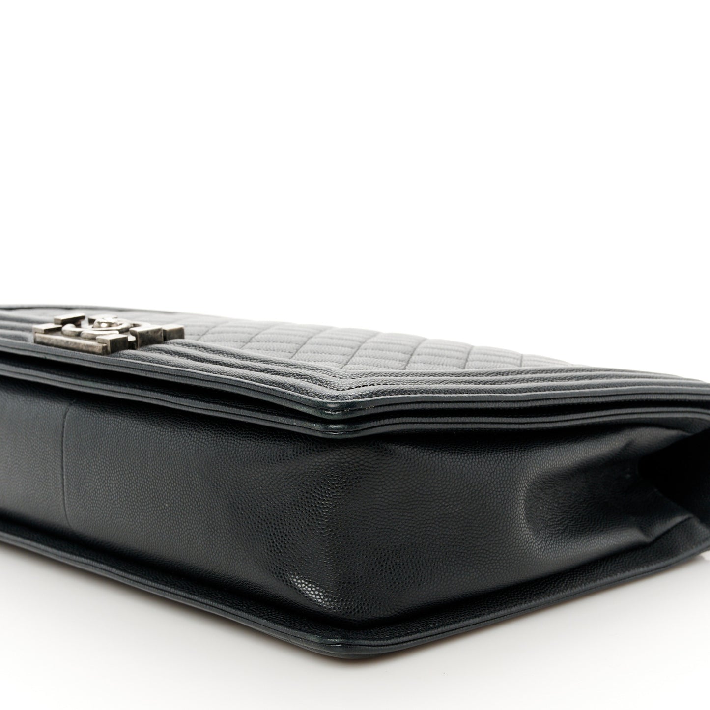 Caviar Quilted Large Boy Flap Black