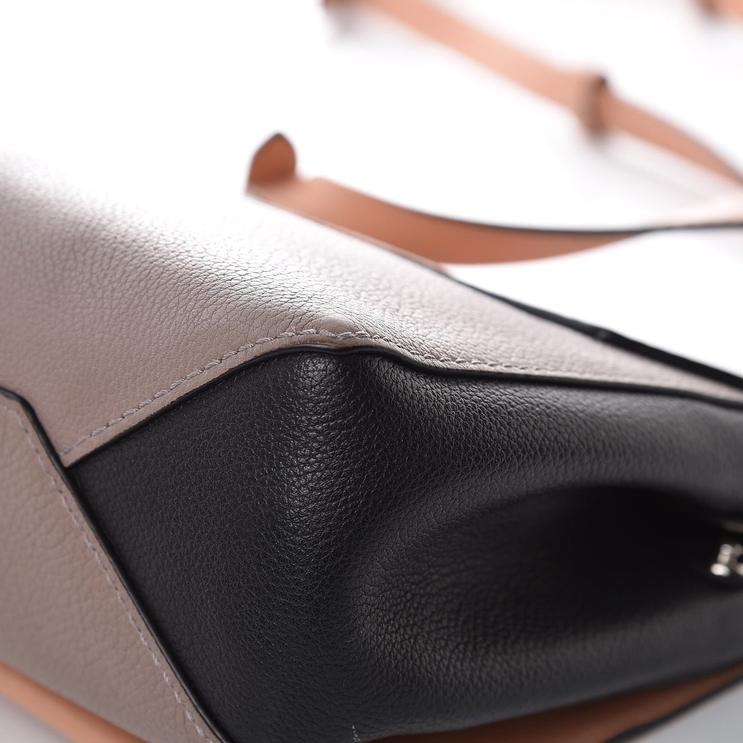 Calfskin Lockme II Chain Bag BB Venus Pink Black Magnolia