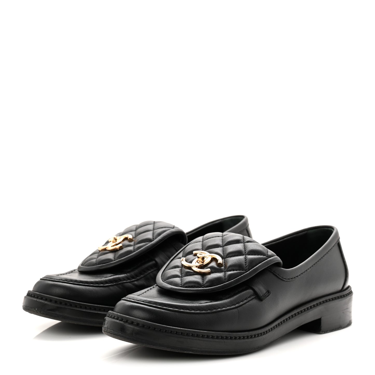 Lambskin Quilted CC Turnlock Loafers 39 Black