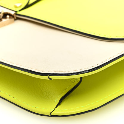 Valentino Garavani Vitello Medium Glam Lock Rockstud Flap Yellow Fluo Light Ivory 9 of 11