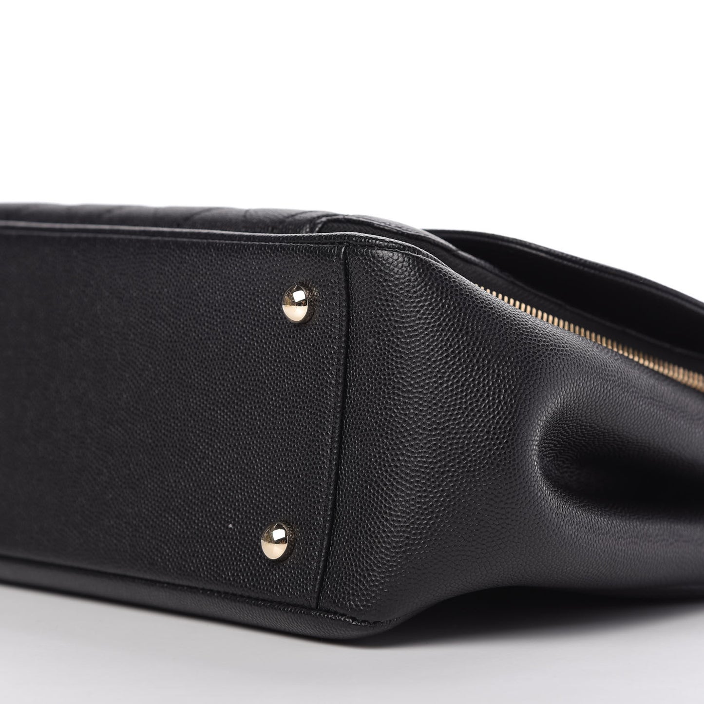Caviar Quilted Large Business Affinity Flap Black