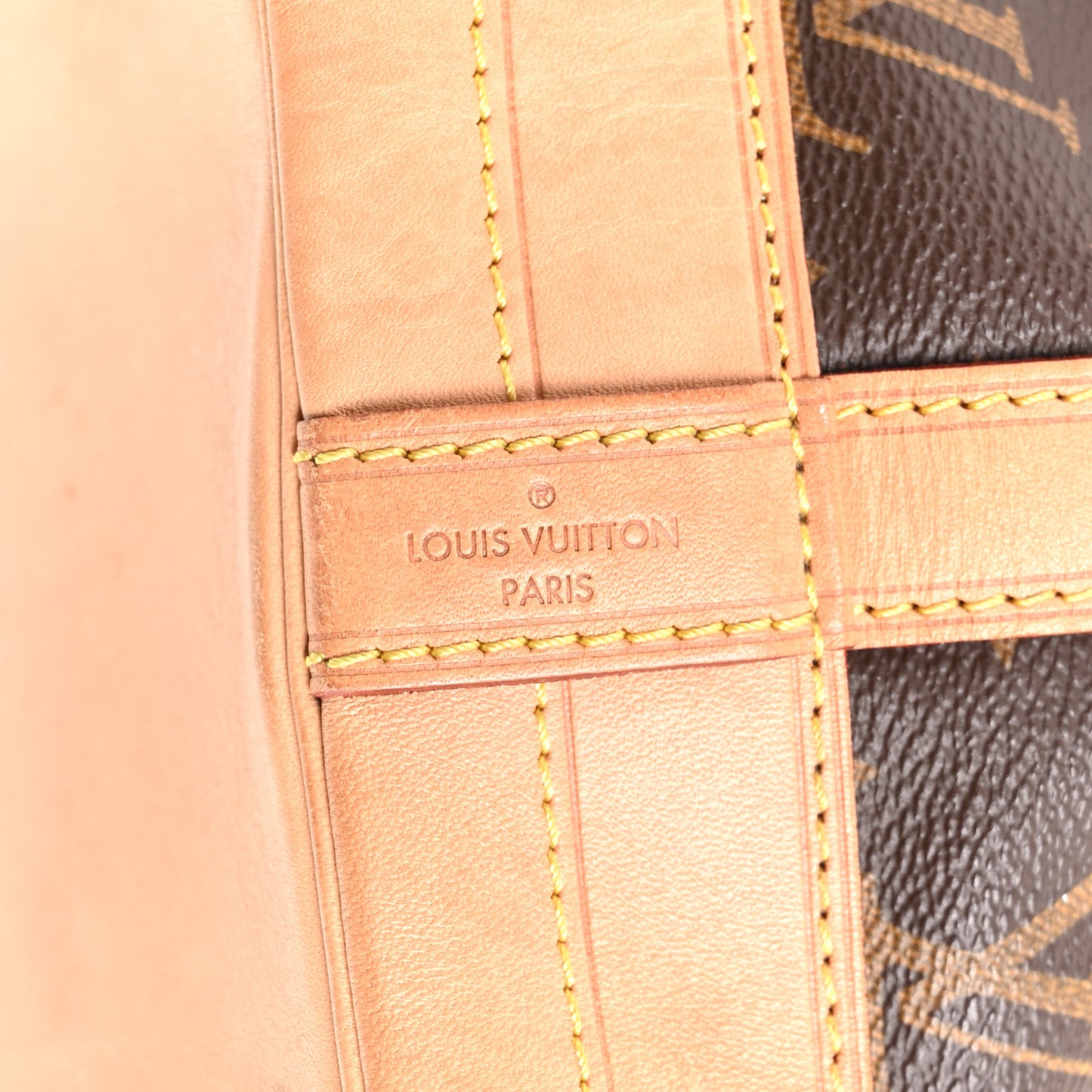 Monogram Noe
