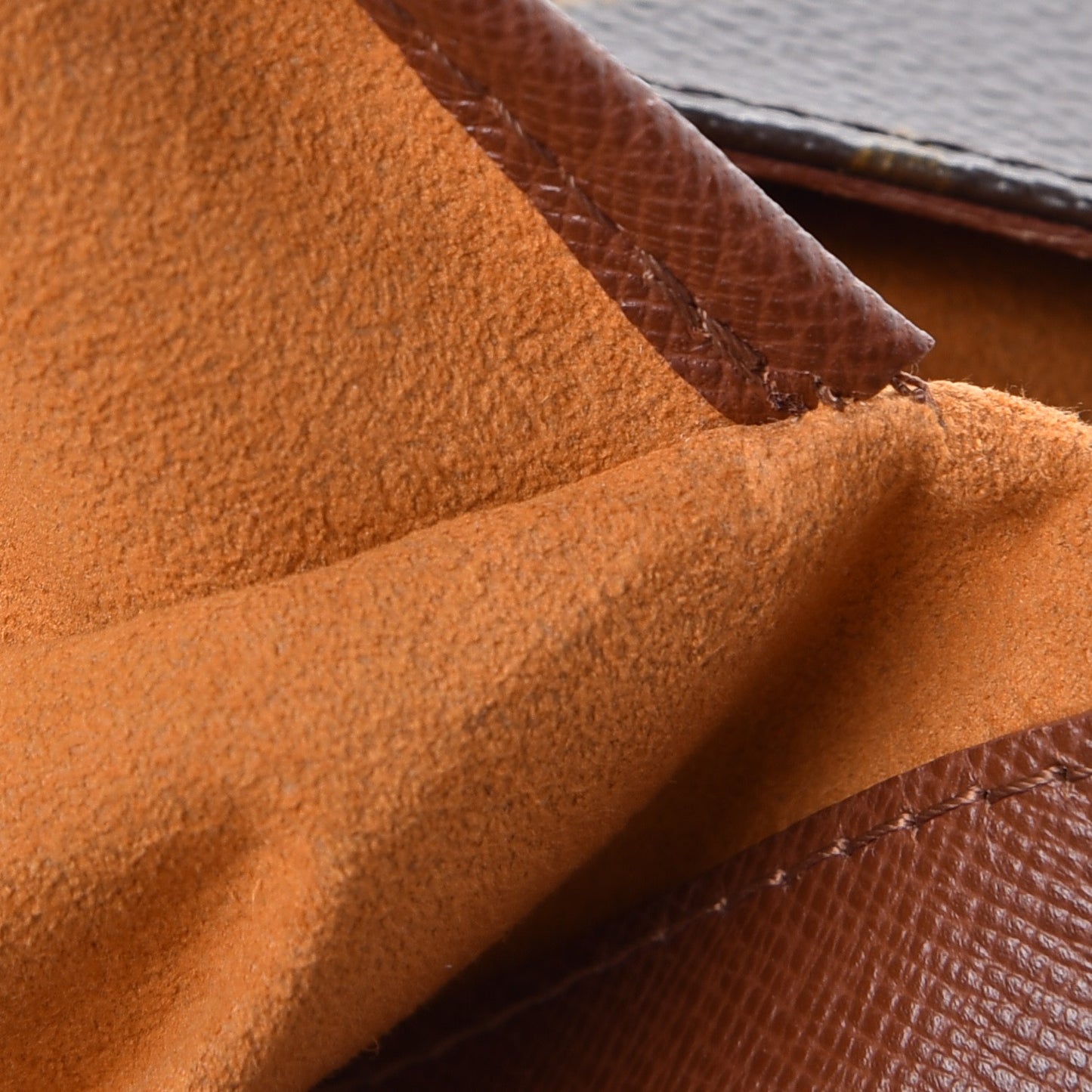 Monogram Musette Tango