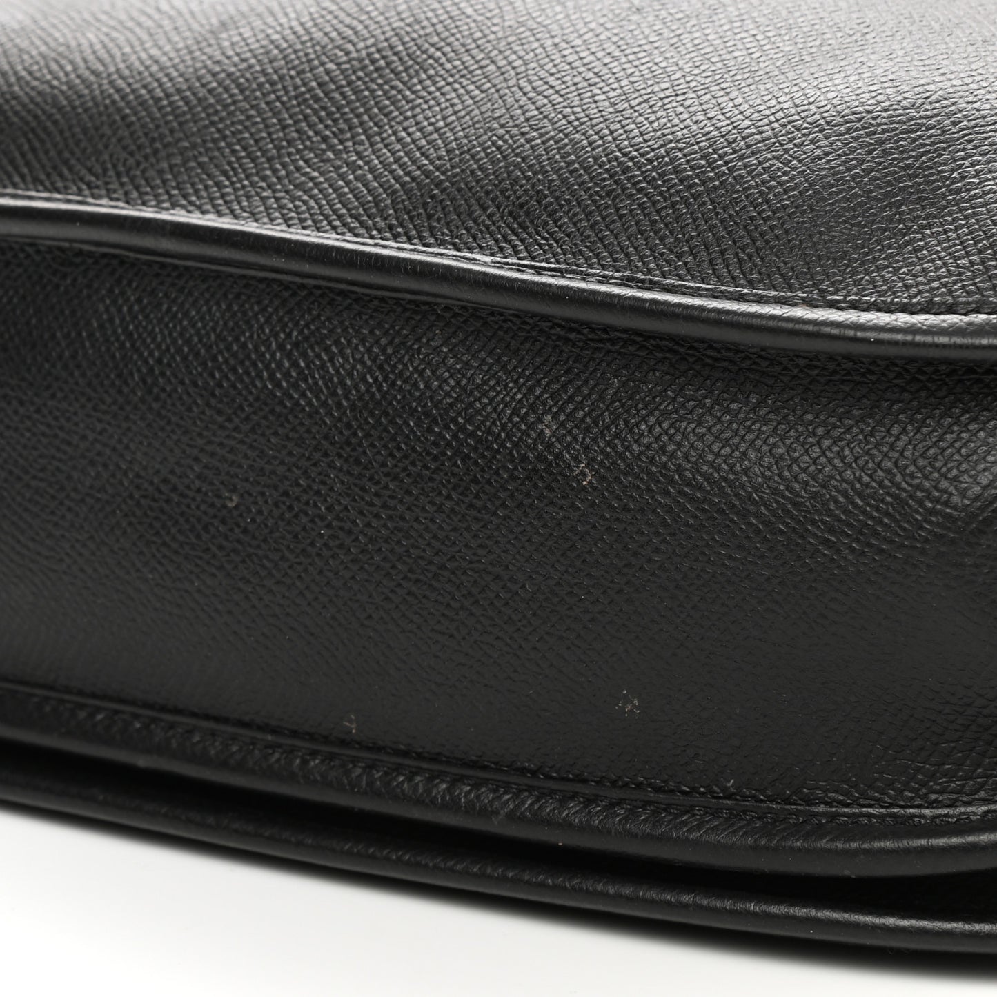 Epsom Evelyne III PM Black