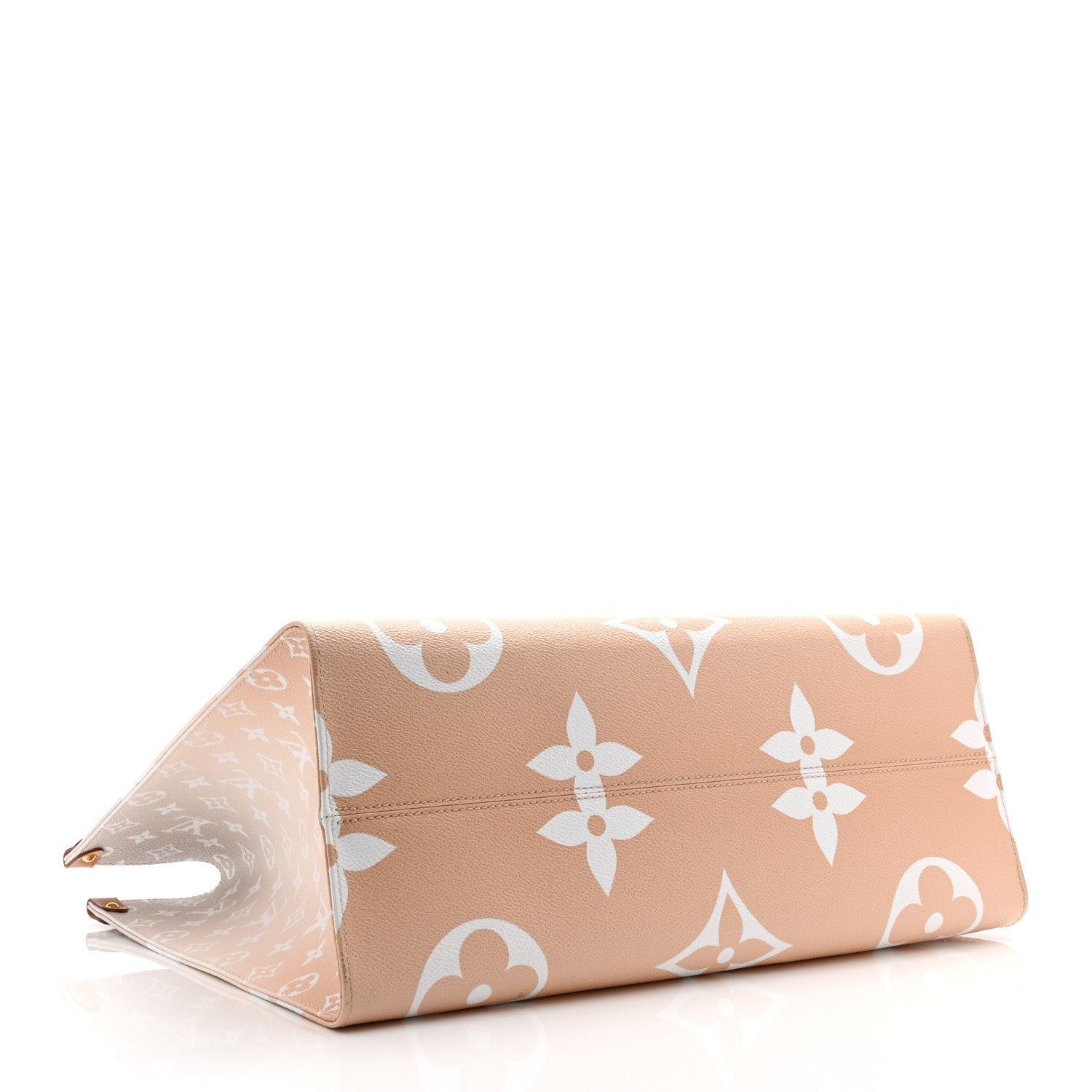 Louis Vuitton Monogram Giant By The Pool Onthego GM Brume 3 of 8