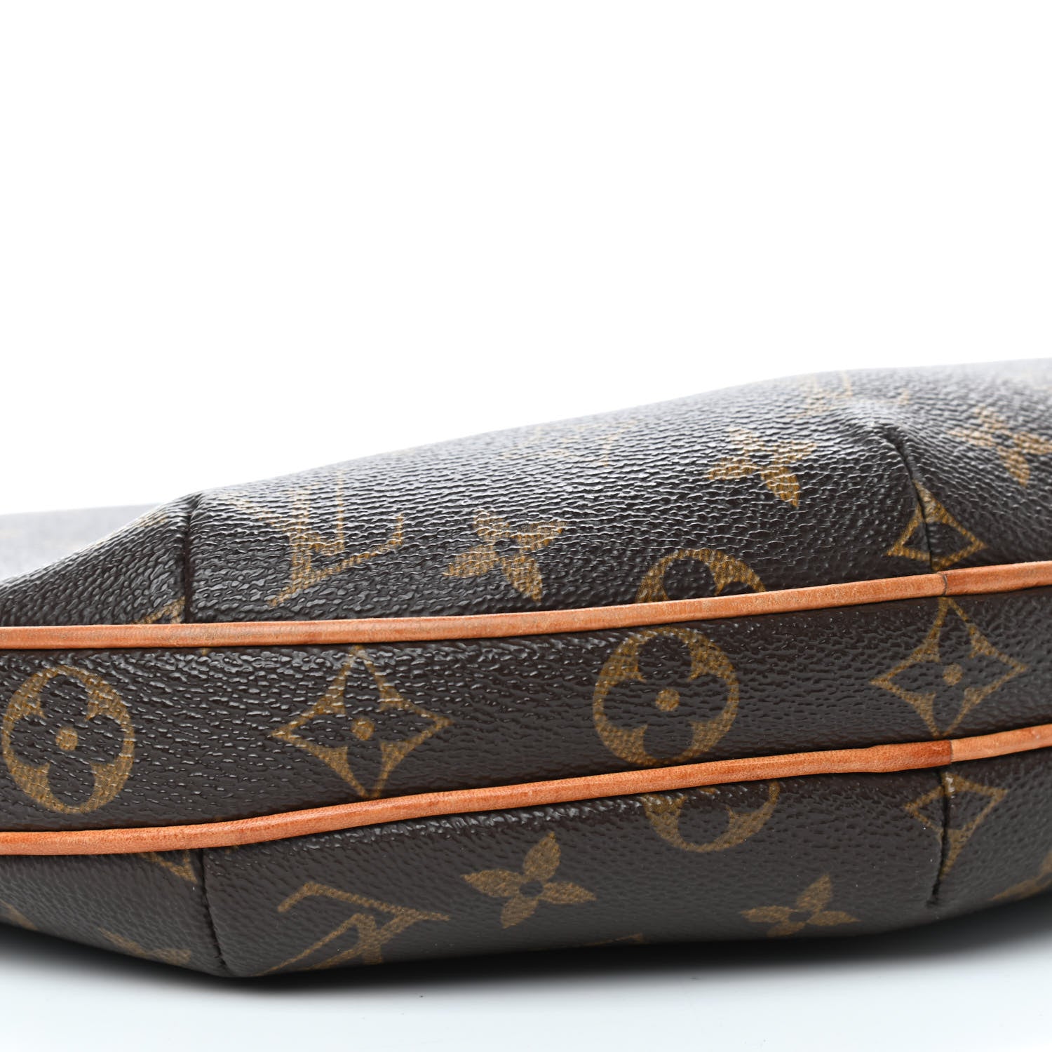 Louis Vuitton Monogram Croissant PM 6 of 9