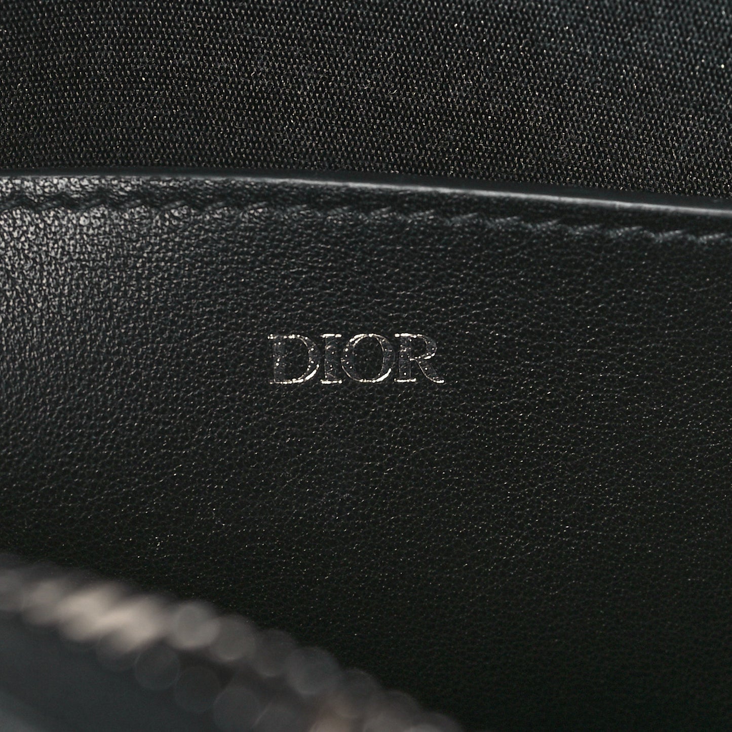 HOMME Oblique Safari Messenger Black