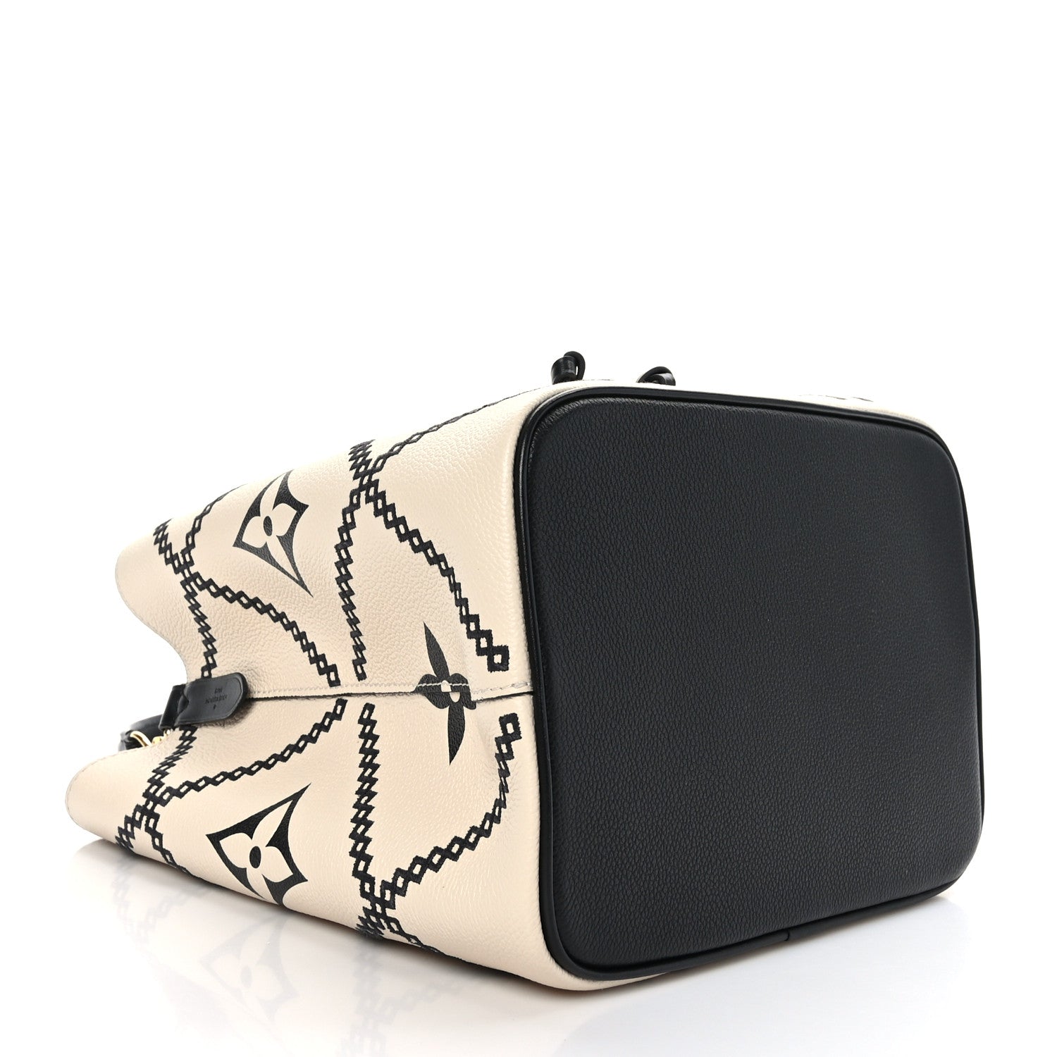 Louis Vuitton Empreinte Monogram Giant Broderies Neonoe MM Cream Black 3 of 9
