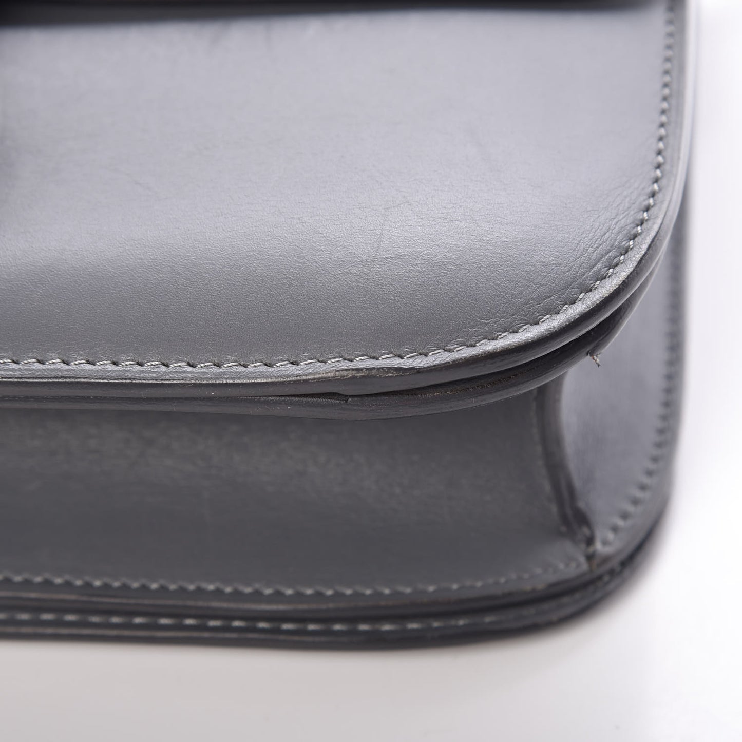 Box Calfskin Medium Classic Box Flap Bag Grey