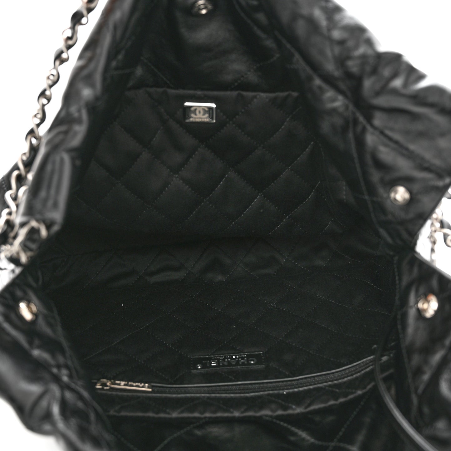 Shiny Calfskin Quilted Chanel 22 Black