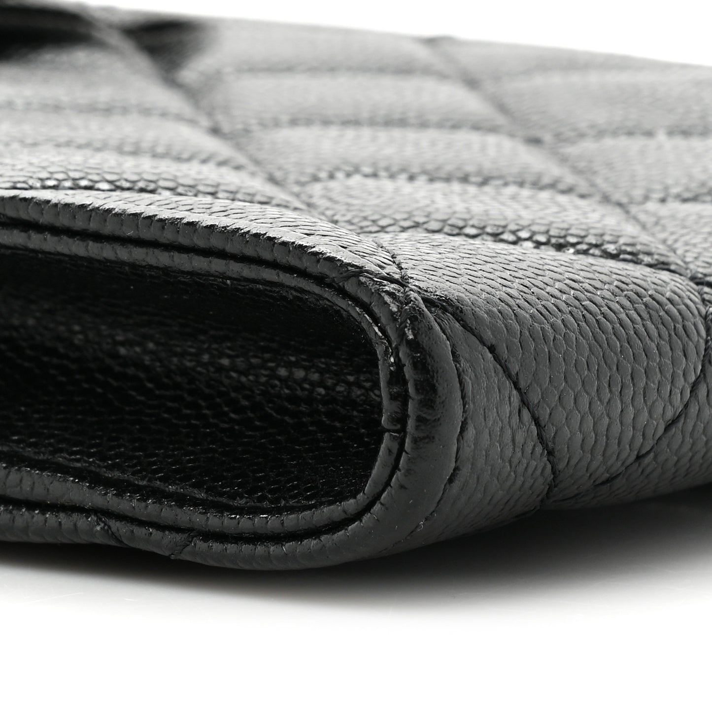 Caviar Quilted My Everything Clutch With Chain Black
