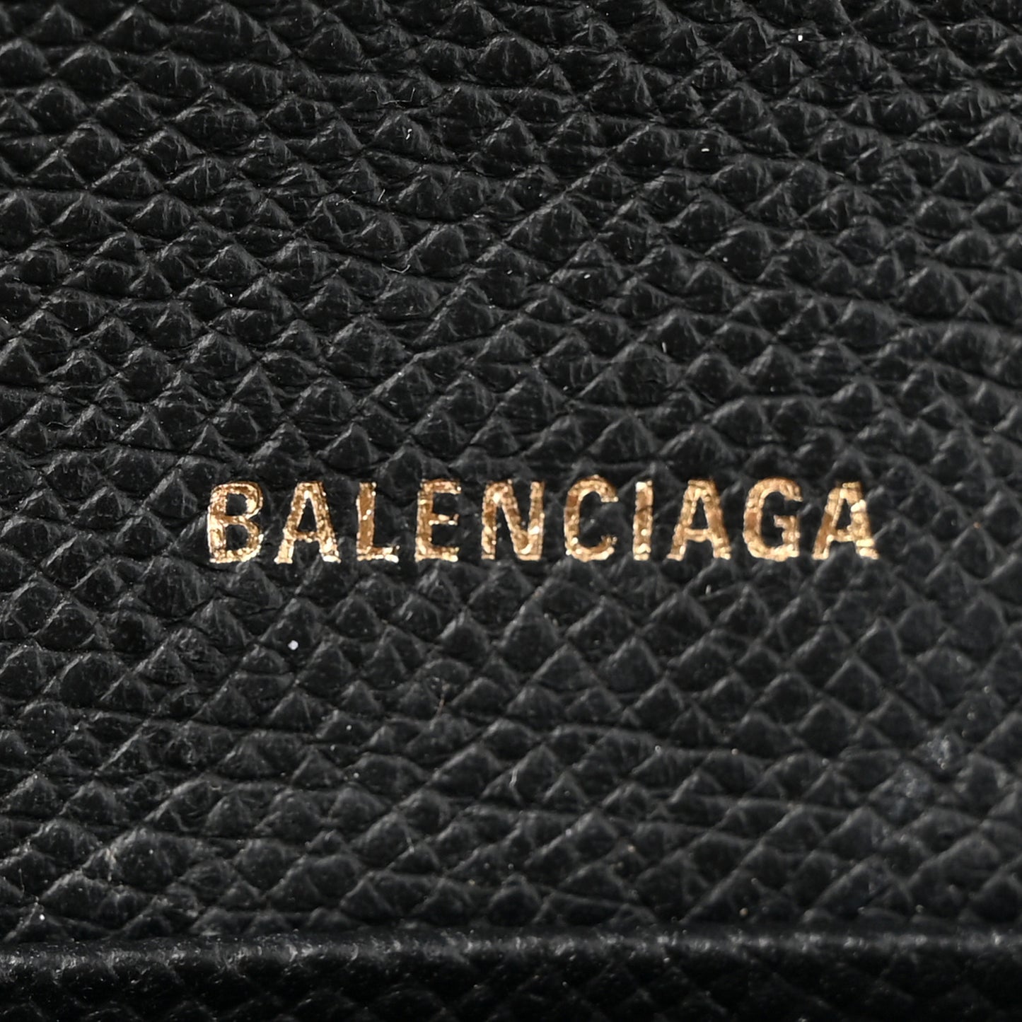 Signature Grained Calfskin Graffiti BB Chain Wallet Black Multicolor