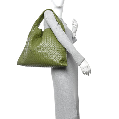 Bottega Veneta Calfskin Intrecciato Large Hop Matcha 2 of 10