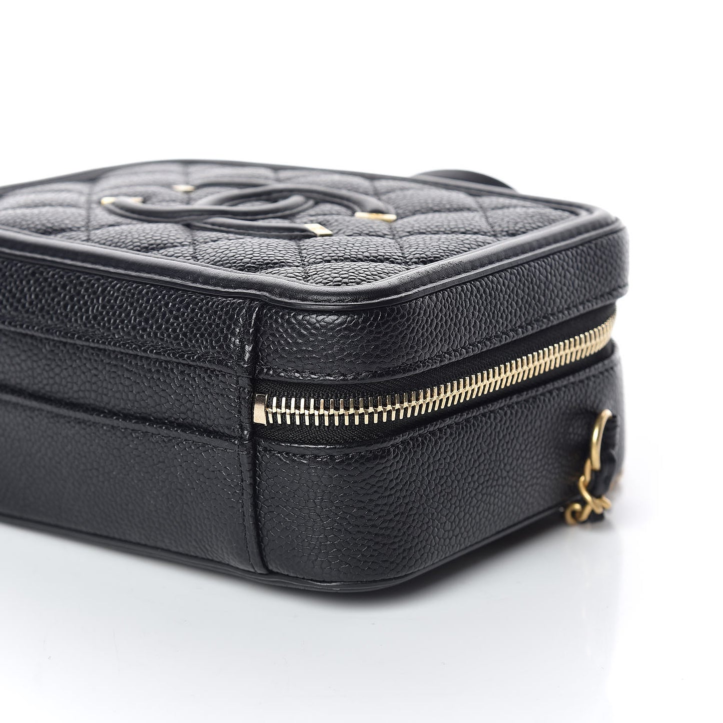 Caviar Quilted Small CC Filigree Vanity Case Black