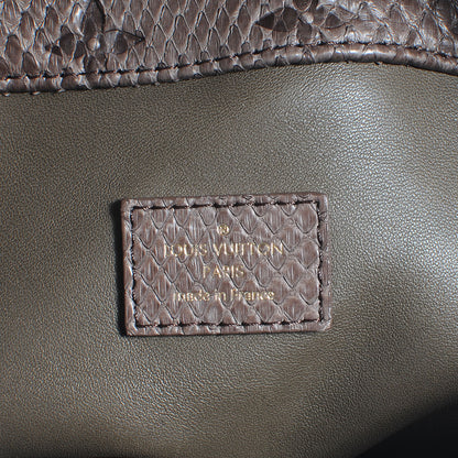 Louis Vuitton Python Embossed Monogram Artsy MM Gris 6 of 7