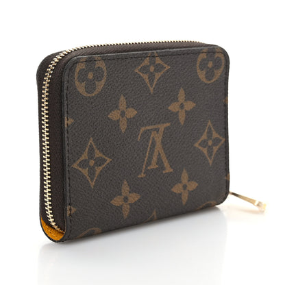 Louis Vuitton Monogram 2022 Christmas Animation New York Soho Zippy Coin Purse Yellow 3 of 6