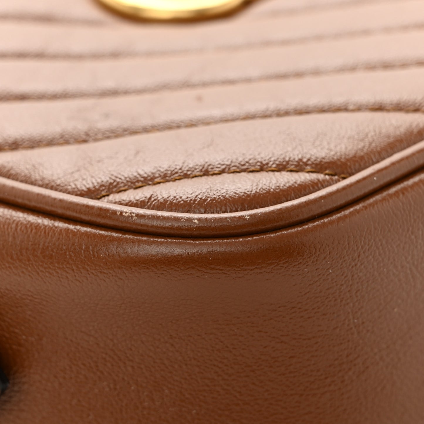 Glazed Calfskin Matelasse Diagonal Mini GG Marmont Chain Shoulder Bag Cuir