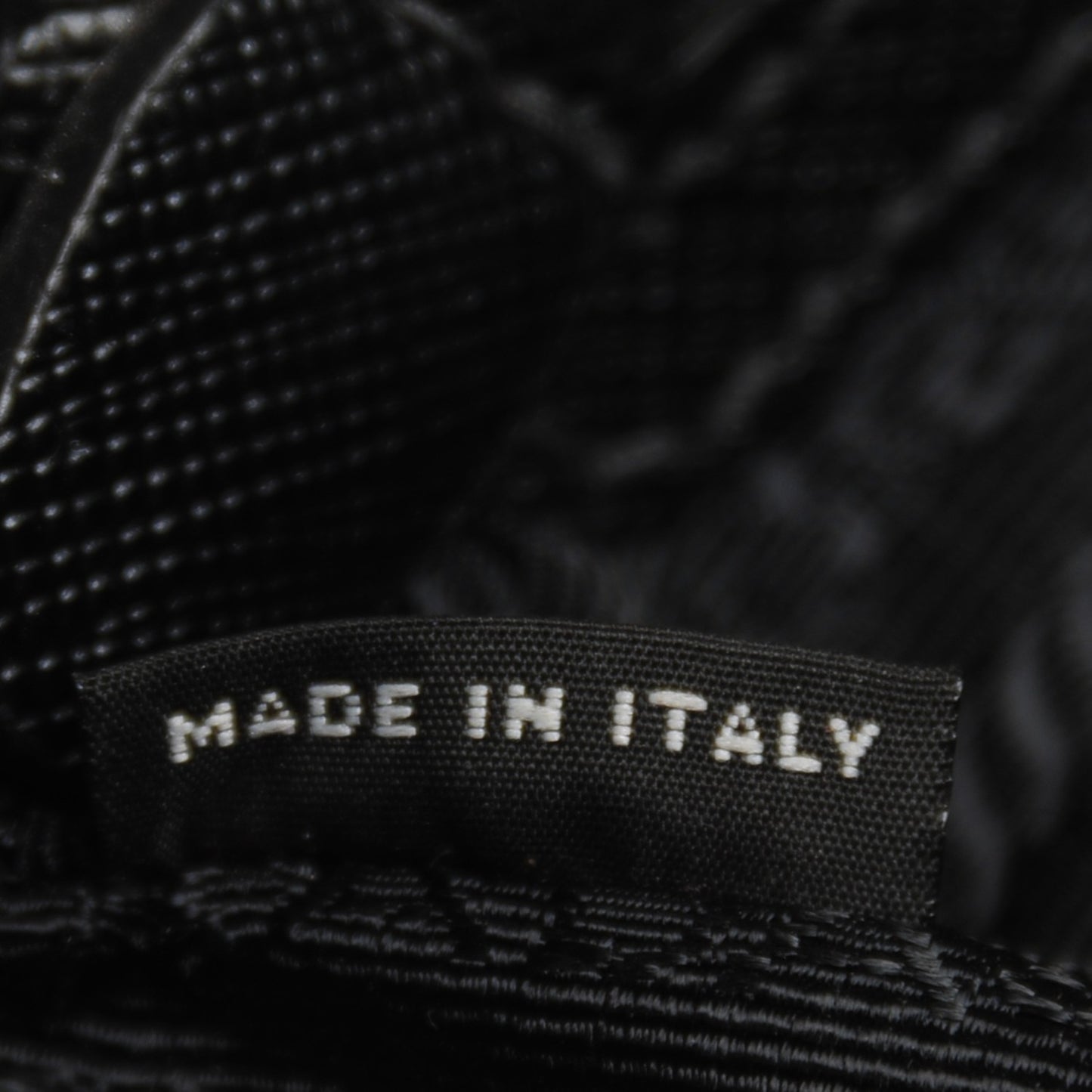 Saffiano Mini Galleria Double Zip Tote Black