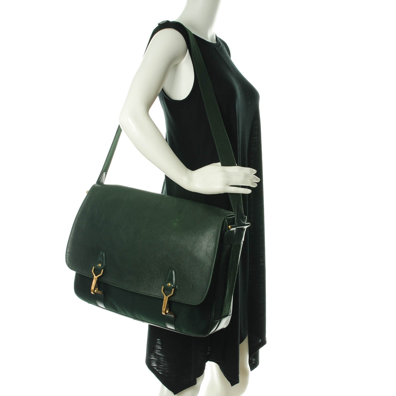 Louis Vuitton Taiga Dersou Messenger Bag Epicea 2 of 8