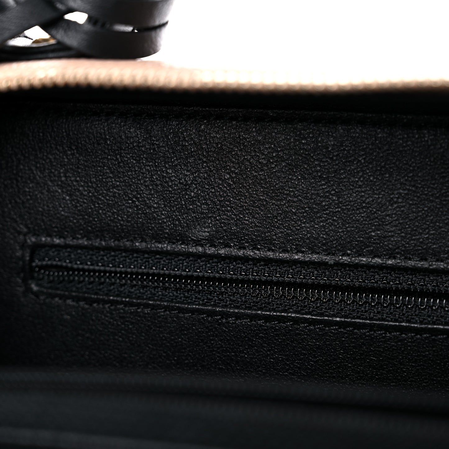 Caviar Quilted Medium CC Filigree Vanity Case Beige Black
