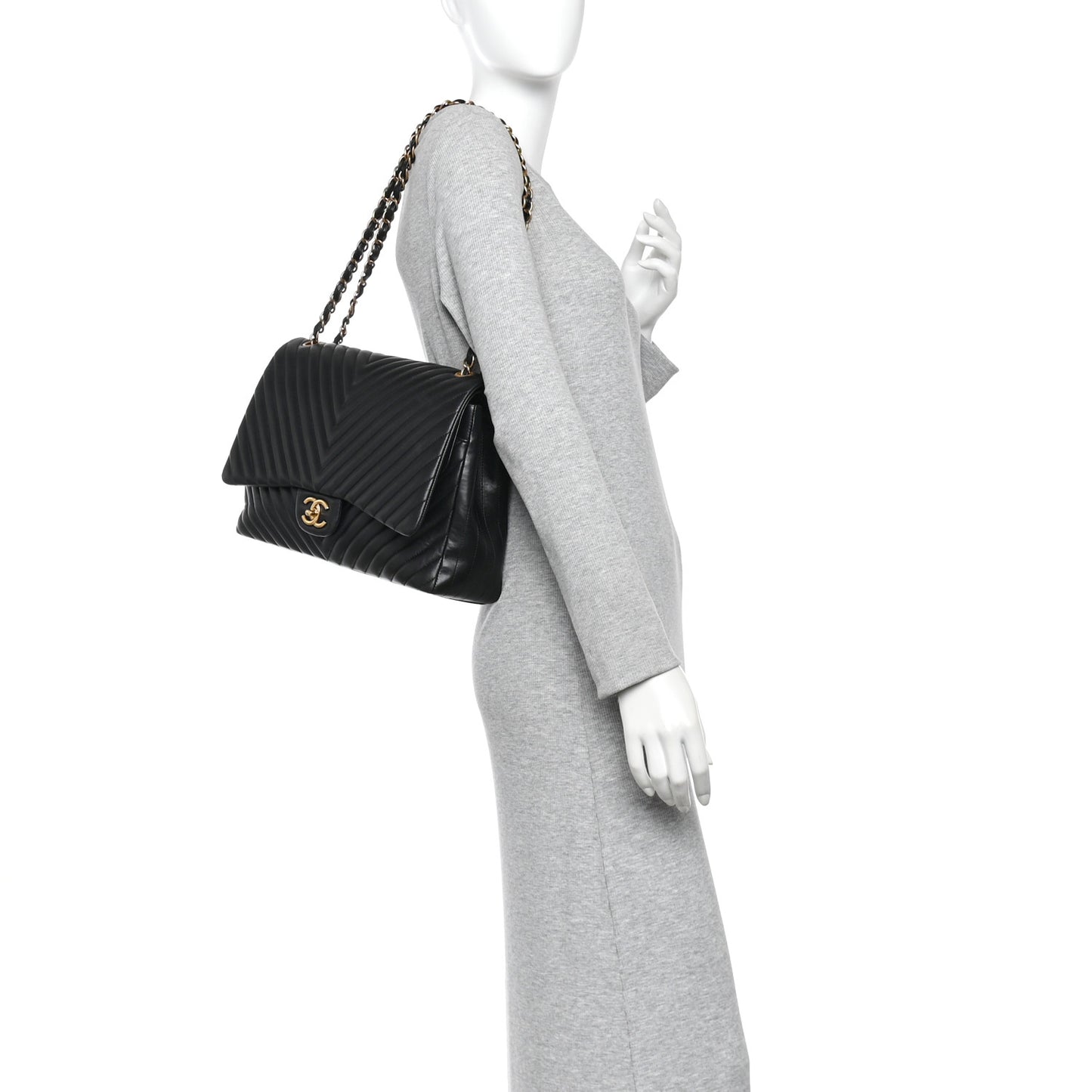 Lambskin Chevron Quilted Maxi Double Flap Black
