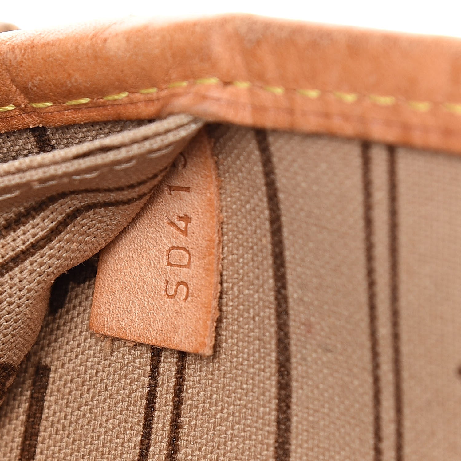 Louis Vuitton Monogram Neverfull MM 8 of 17