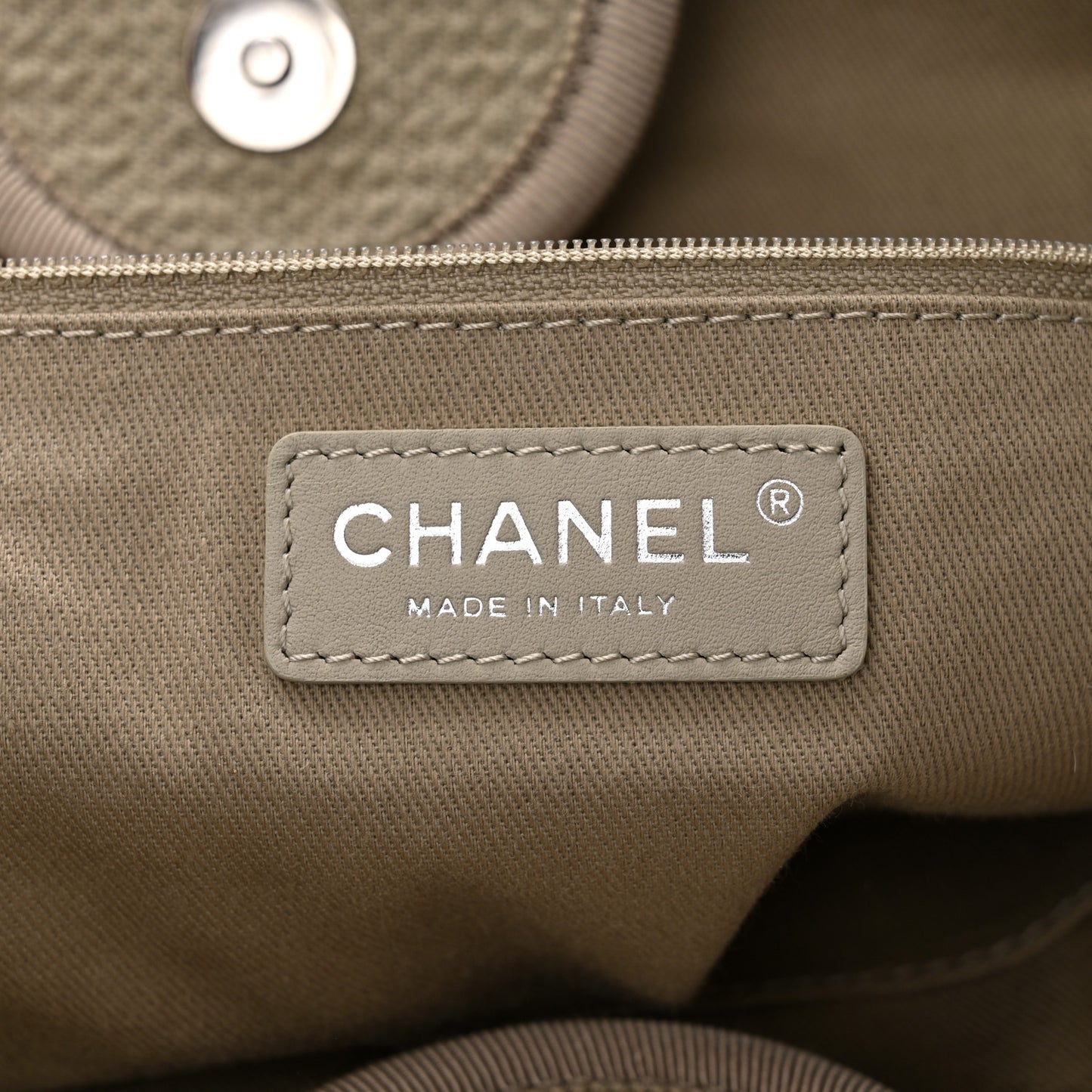 Mixed Fibers Medium Deauville Tote Grey
