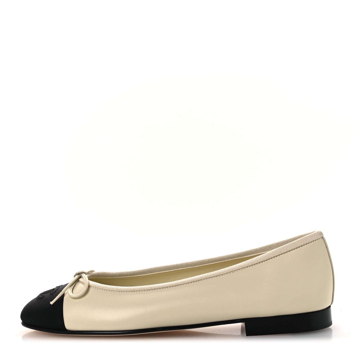 Calfskin Grosgrain Cap Toe CC Ballerina Flats 37 Ivory Black