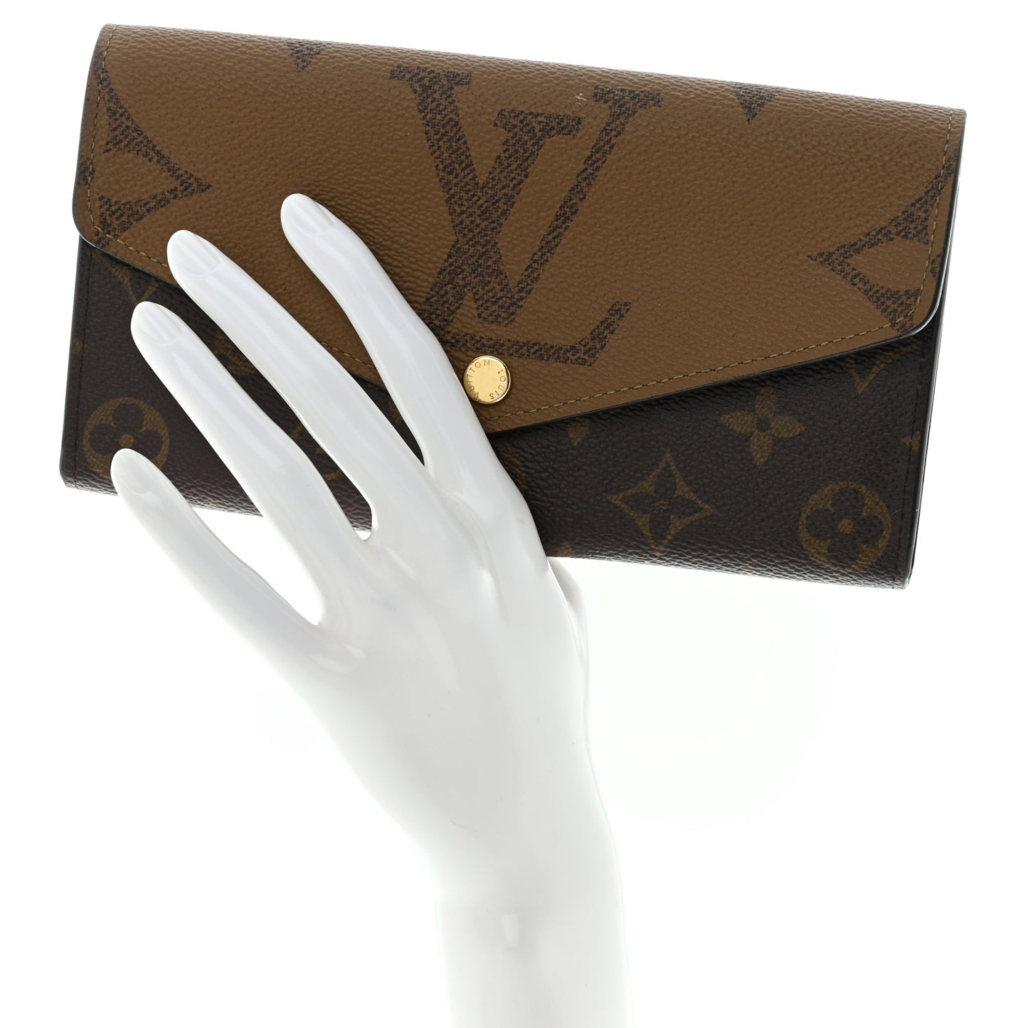 Reverse Monogram Giant Sarah Wallet