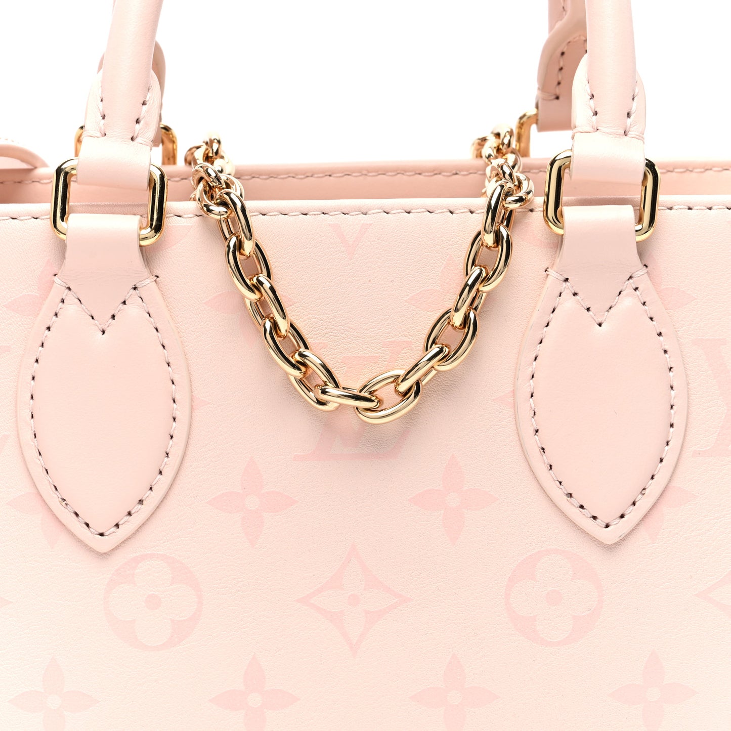 Calfskin OnTheGo East West Pearl Pink