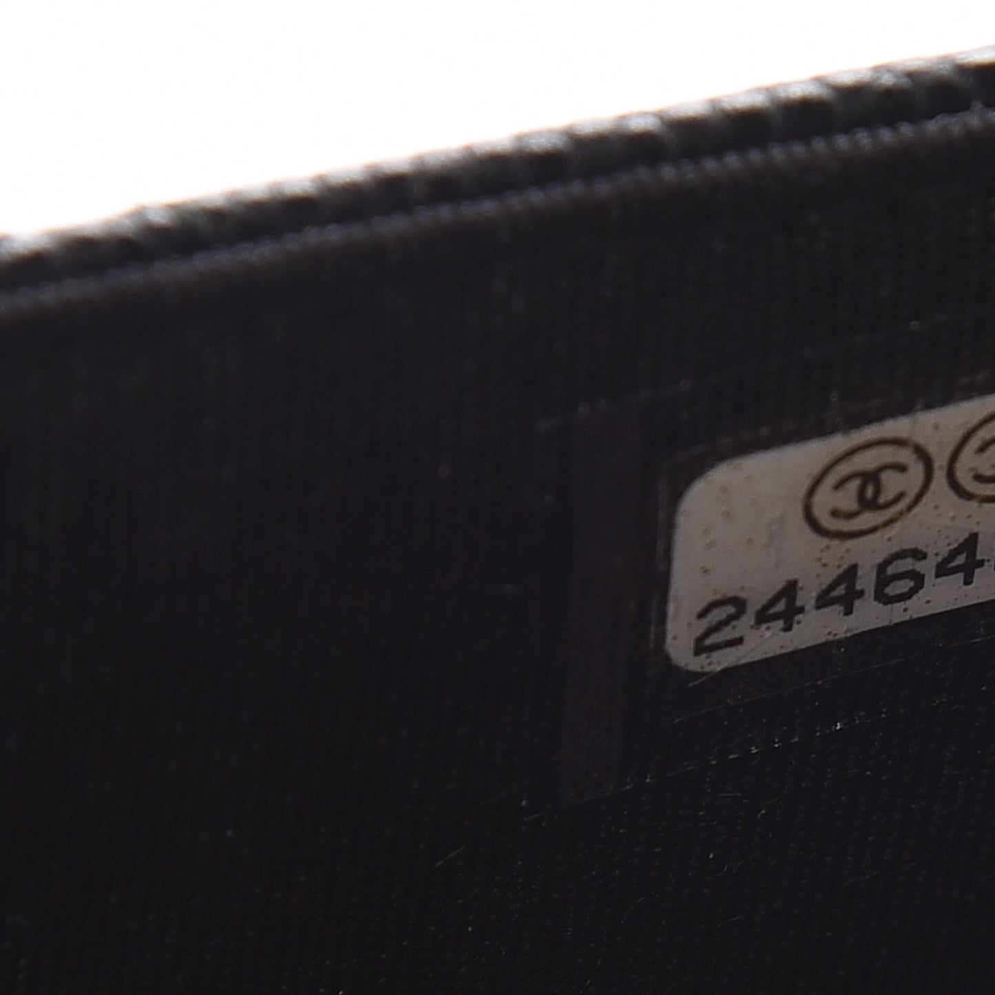 Caviar Quilted Golden Class Wallet On Chain WOC Black