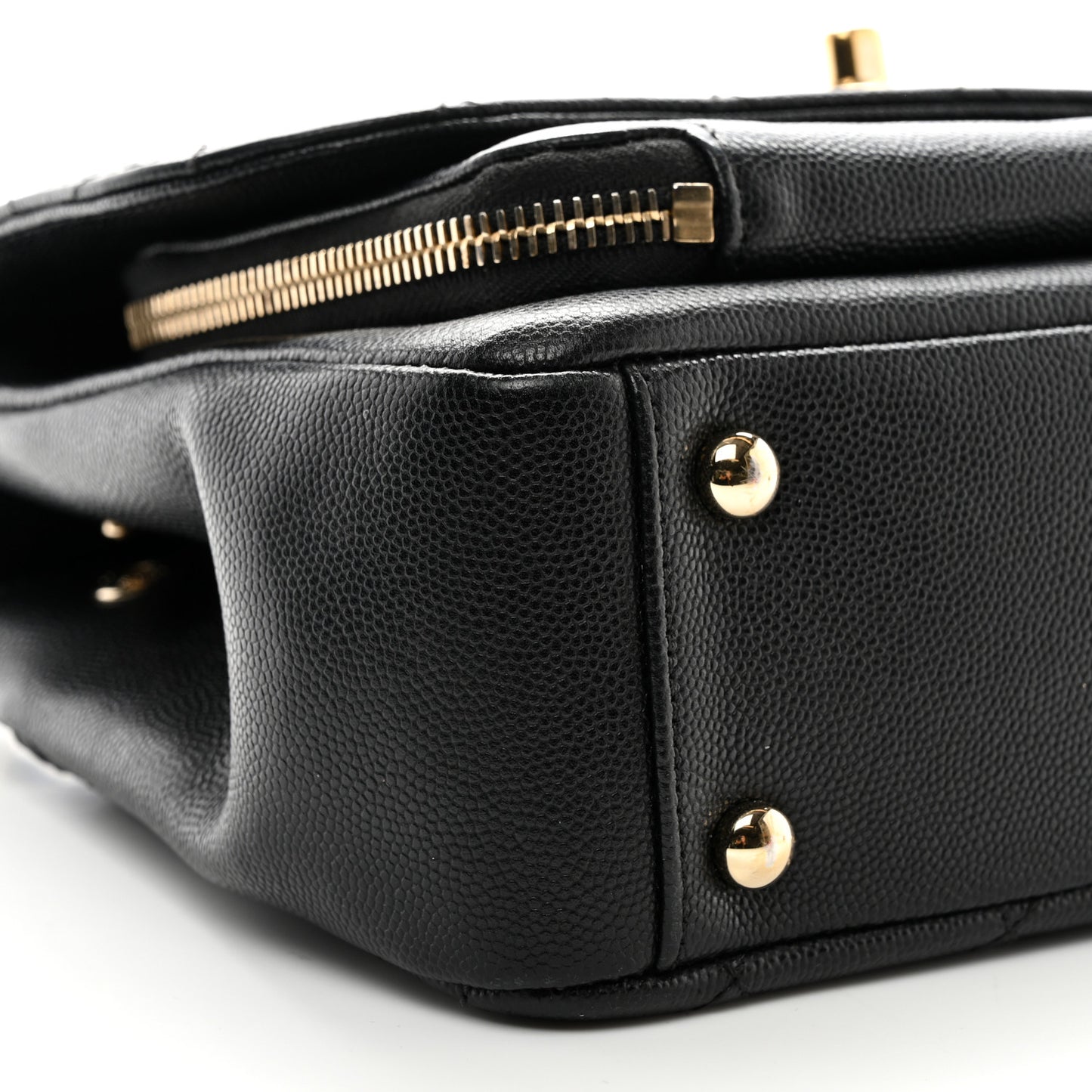 Caviar Quilted Medium Business Affinity Flap Black