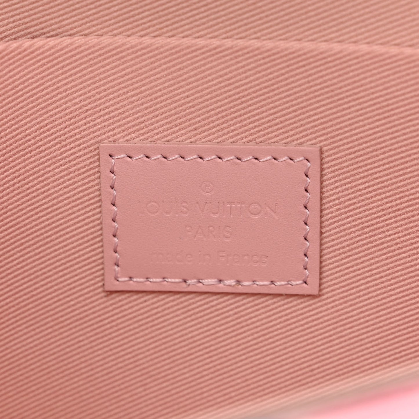 Vernis Valentine Felicie Pochette Chain Wallet Light Pink Neon