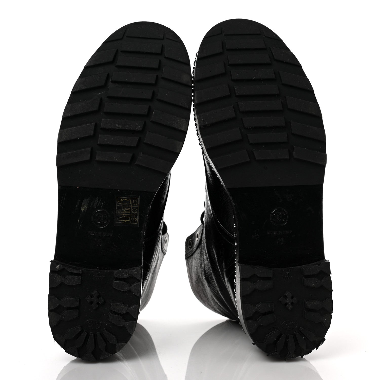 Chanel Crackled Calfskin Velvet Pearl Combat Short Boots 40 Black 5 of 7