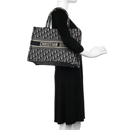 Christian Dior Oblique Medium Book Tote Blue Multicolor 2 of 12
