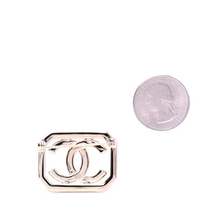 Chanel Pearl Crystal CC Brooch Gold 2 of 6